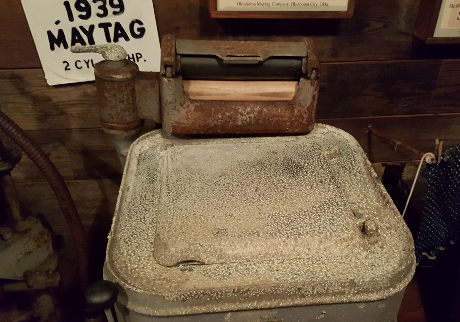 Picture of a 1939 Maytag Washer